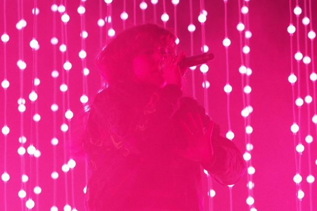 Purity Ring, Roxy, Praha, 5 November 2015
